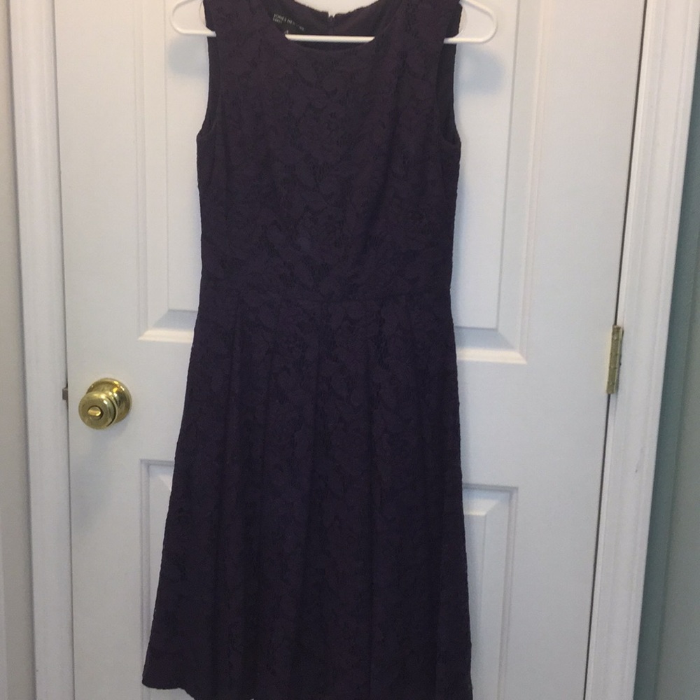 Jones New York-plum lace dress 👗👒